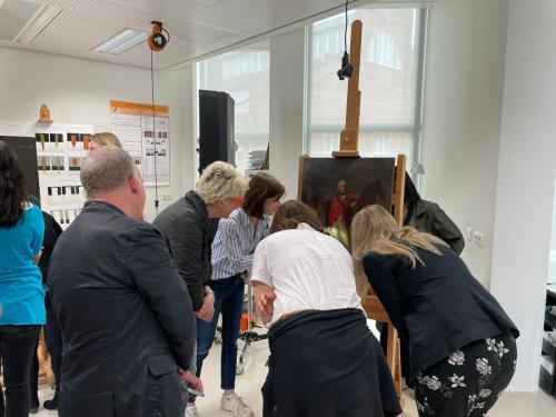 Sharing insights on wax-resin lining during the Wax-Resin Project (UvA, Amsterdam)